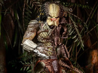 Predator - Ultimate Jungle Hunter Predator Figure - GeekLoveph