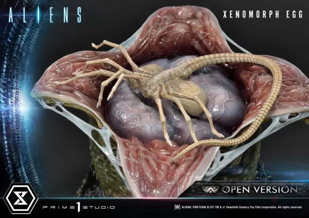 Premium Masterline Aliens (Comics) Xenomorph Egg Open Version Statue