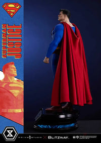 Premium Masterline Justice (Comics) Superman