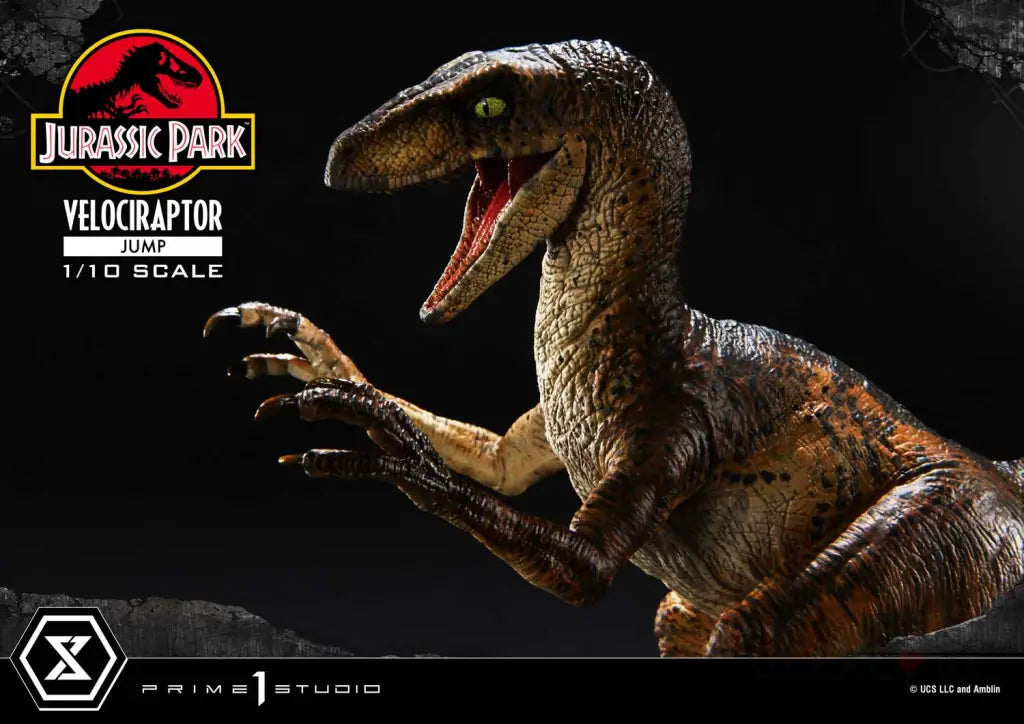 Prime Collectible Figures Jurassic Park (Film) Velociraptor Jump Scale Figure