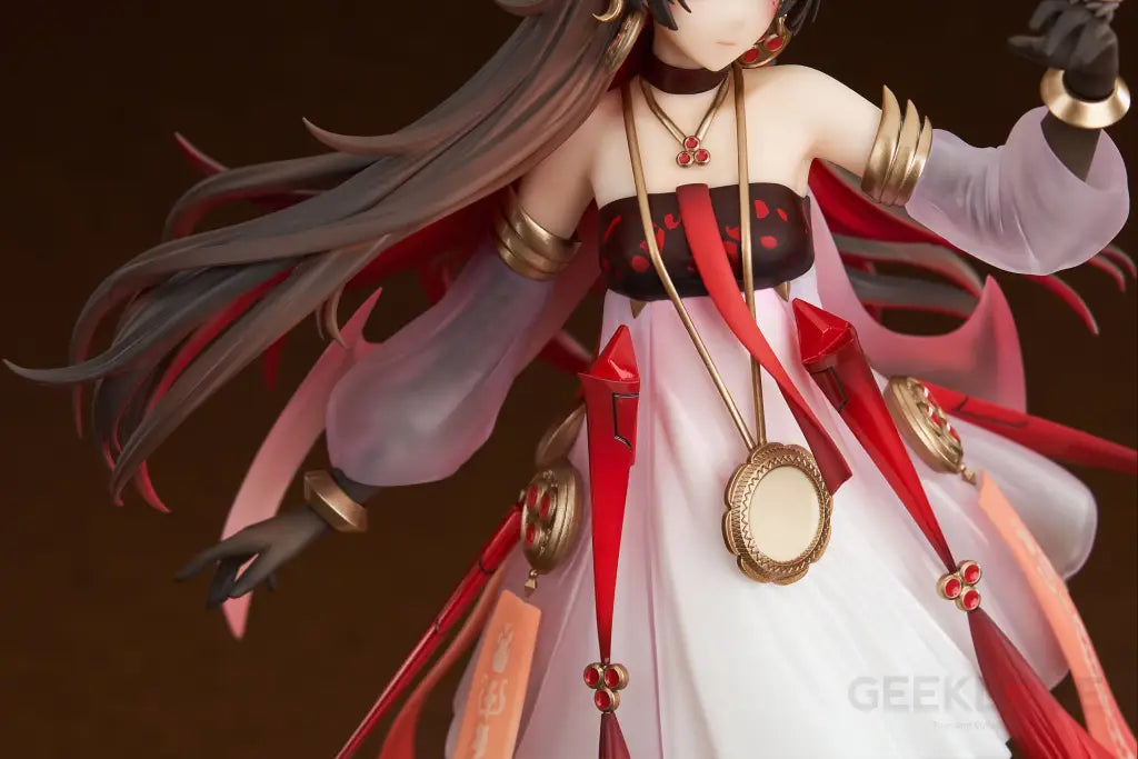 Punishing Gray Raven Lucia Plume Eventide Glow Ver. Scale Figure