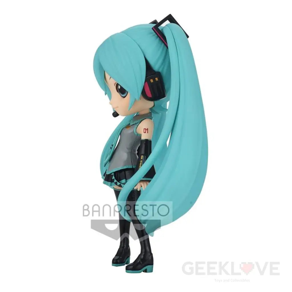 Q Posket Hatsune Miku (Ver.a) Preorder