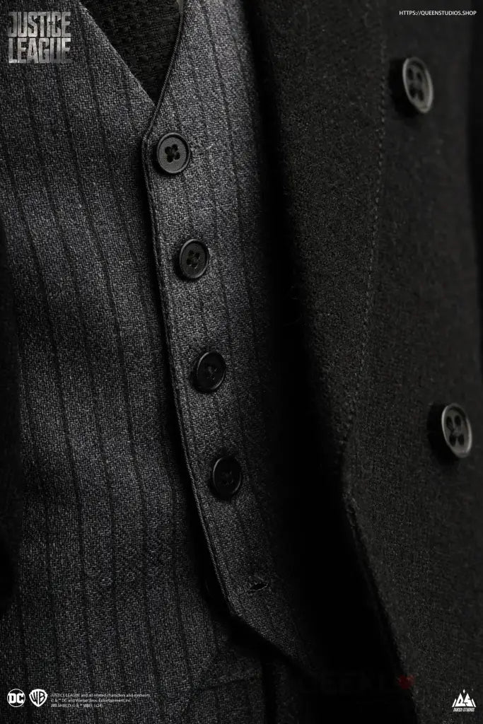 Queen Studios Bruce Wayne (Ben Affleck) Scale Figure