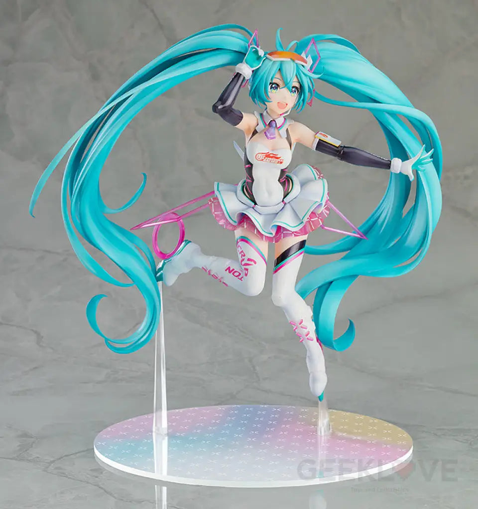 Racing Miku: 2021 Ver. - GeekLoveph