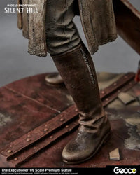 Red Pyramid Thing (The Executioner) 1/6 Scale Premium Statue - GeekLoveph