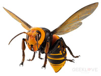 Revoltech RevoGeo Vespa Mandarinia (Asian Giant Hornet) - GeekLoveph