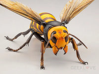 Revoltech RevoGeo Vespa Mandarinia (Asian Giant Hornet) - GeekLoveph