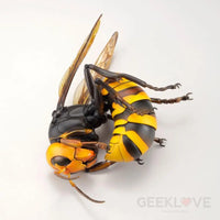 Revoltech RevoGeo Vespa Mandarinia (Asian Giant Hornet) - GeekLoveph