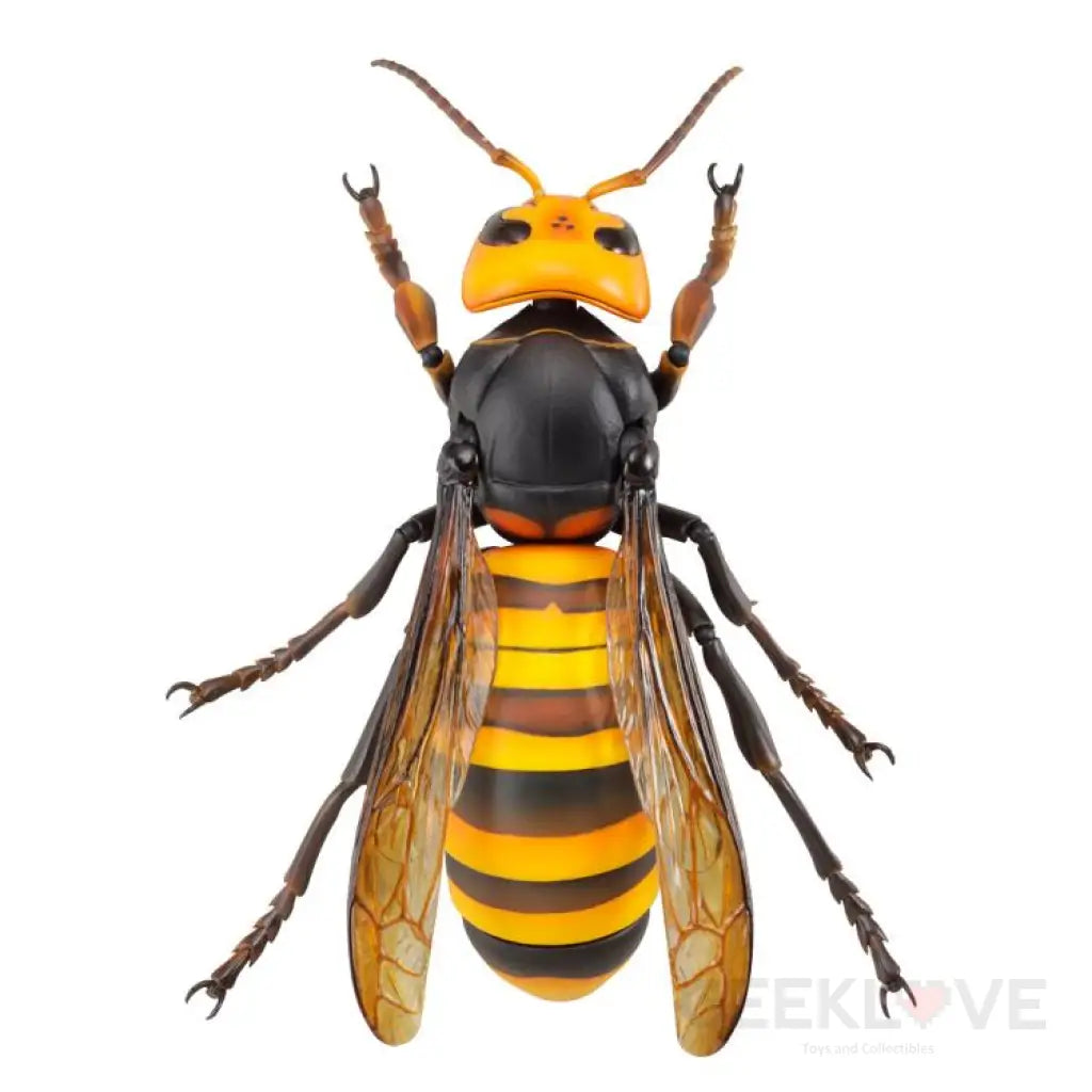 Revoltech RevoGeo Vespa Mandarinia (Asian Giant Hornet) - GeekLoveph