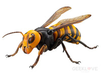 Revoltech RevoGeo Vespa Mandarinia (Asian Giant Hornet) - GeekLoveph