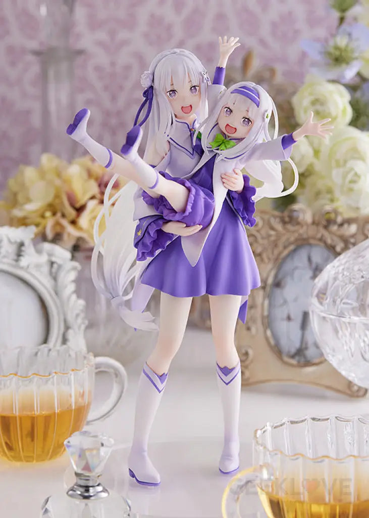 Rezero -Starting Life In Another World- Figure Emilia & Childhood Preorder