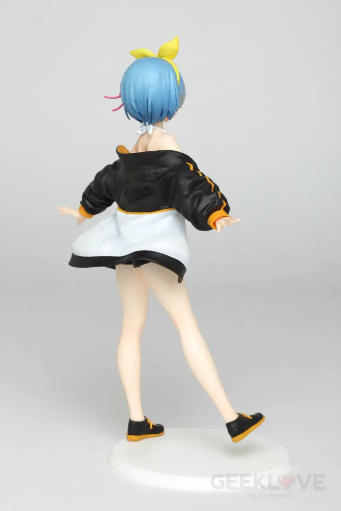 Re:Zero Starting Life in Another World Rem (Swimsuit Ver.) Figure - GeekLoveph