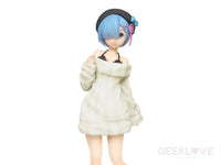 Re:zero Starting Life In Another World Rem (White Knit Dress Ver.) Figure Preorder