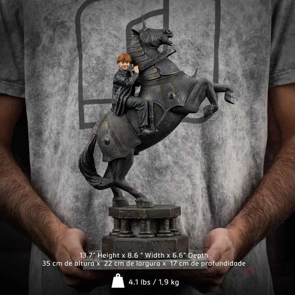 Ron Weasley (Wizard Chess) 1/10 Deluxe Art Scale Statue - GeekLoveph
