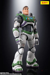 S.H.Figuarts Buzz Lightyear (Alpha Suit) - GeekLoveph