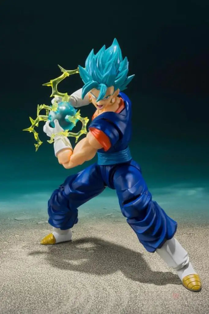 S.H.Figuarts SSGSS Vegito Super - GeekLoveph