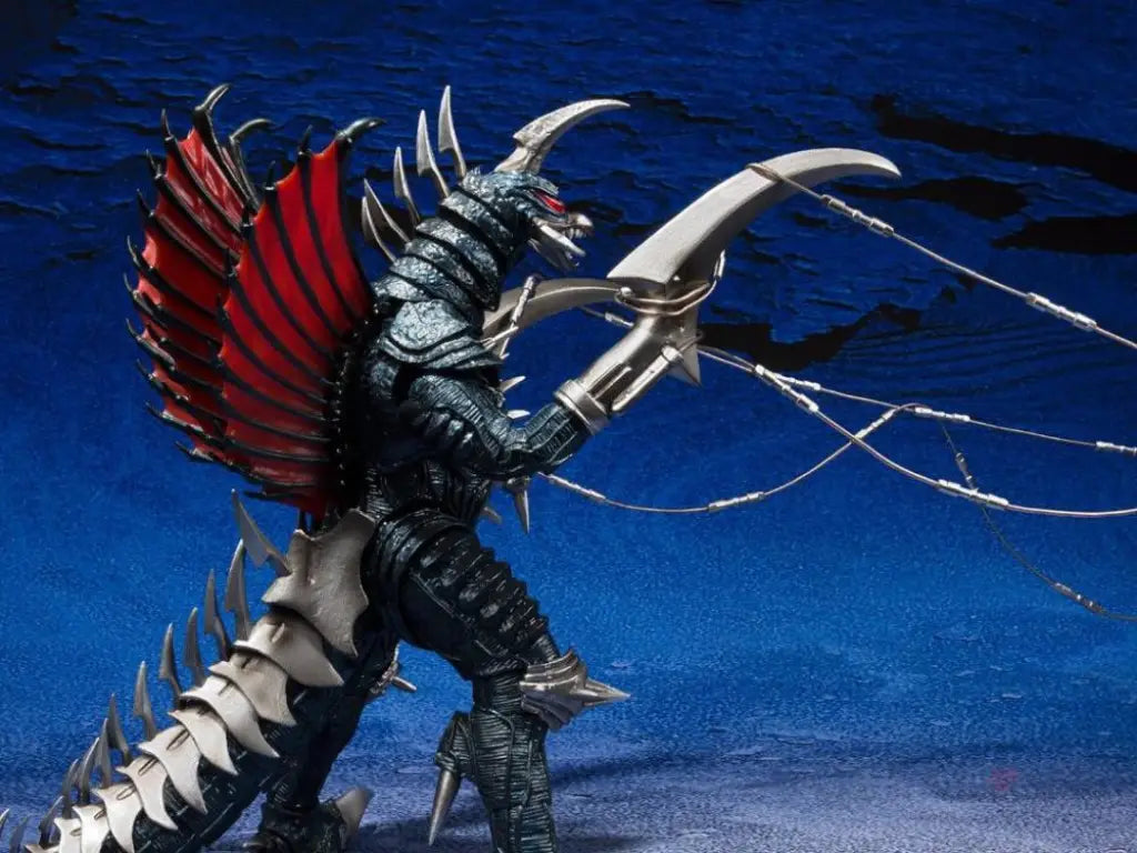 S.H.MonsterArts Gigan (Great Decisive Battle Ver.) - GeekLoveph