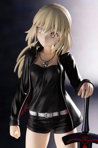 Saber/Altria Pendragon Alter Casual Ver. Scale Figure