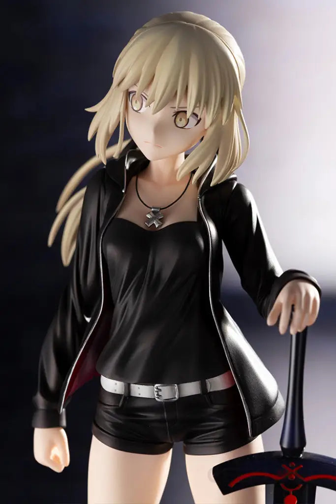 Saber/Altria Pendragon Alter Casual Ver. Scale Figure