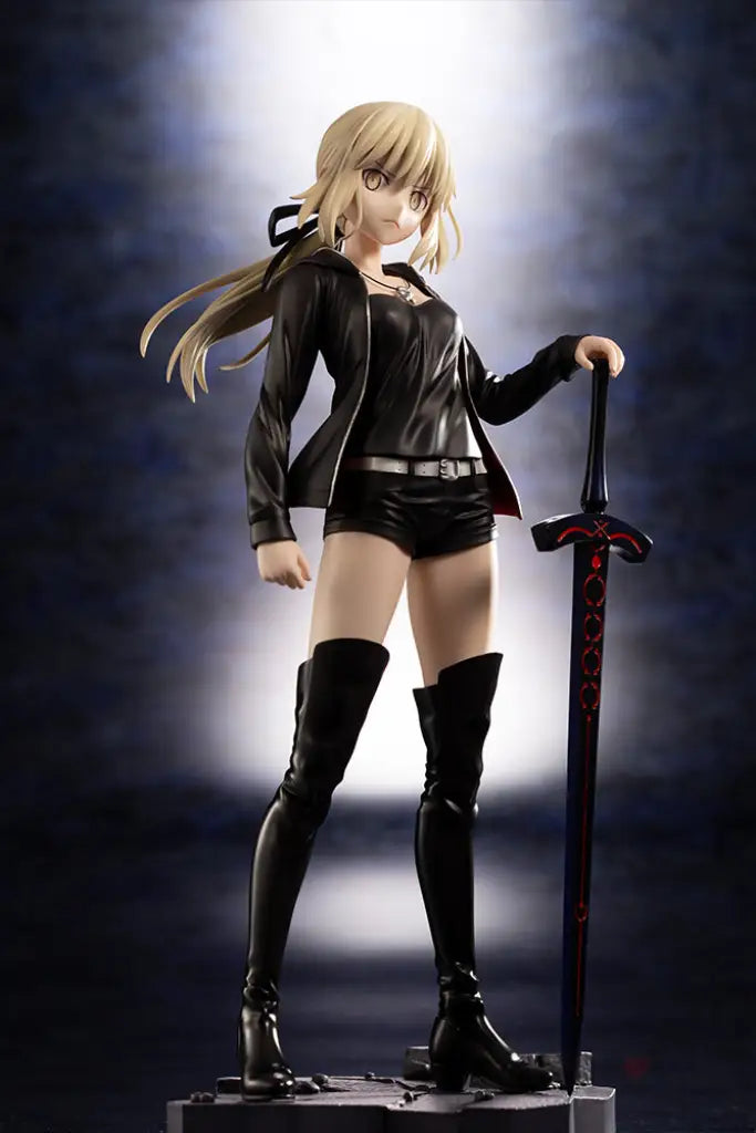 Saber/Altria Pendragon Alter Casual ver.
