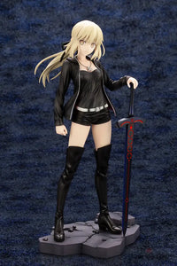 Saber/Altria Pendragon Alter Casual Ver. Scale Figure