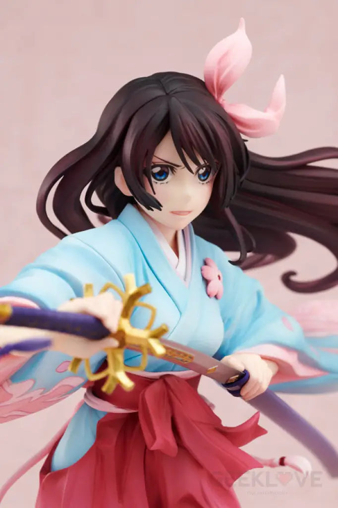 Sakura Amamiya 1/7 Scale Figure - GeekLoveph
