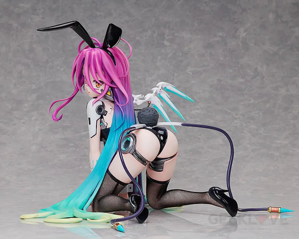 Schwi Bunny Ver. Scale Figure