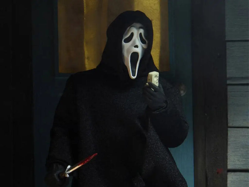 Scream Ultimate Ghostface Figure