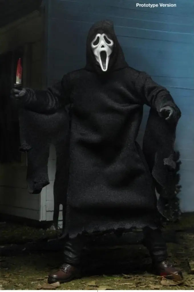 Scream Ultimate Ghostface Figure - GeekLoveph