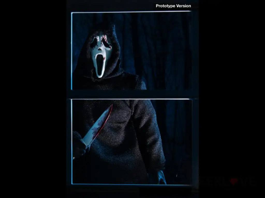 Scream Ultimate Ghostface Figure - GeekLoveph