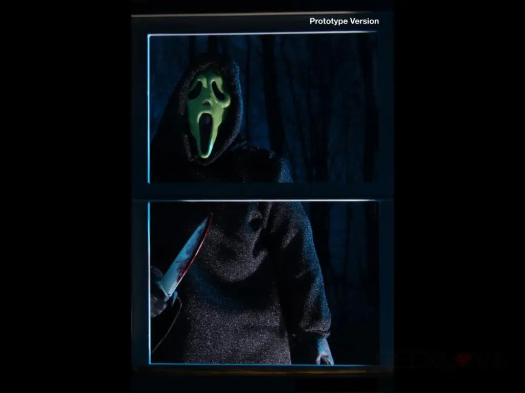 Scream Ultimate Ghostface Figure - GeekLoveph