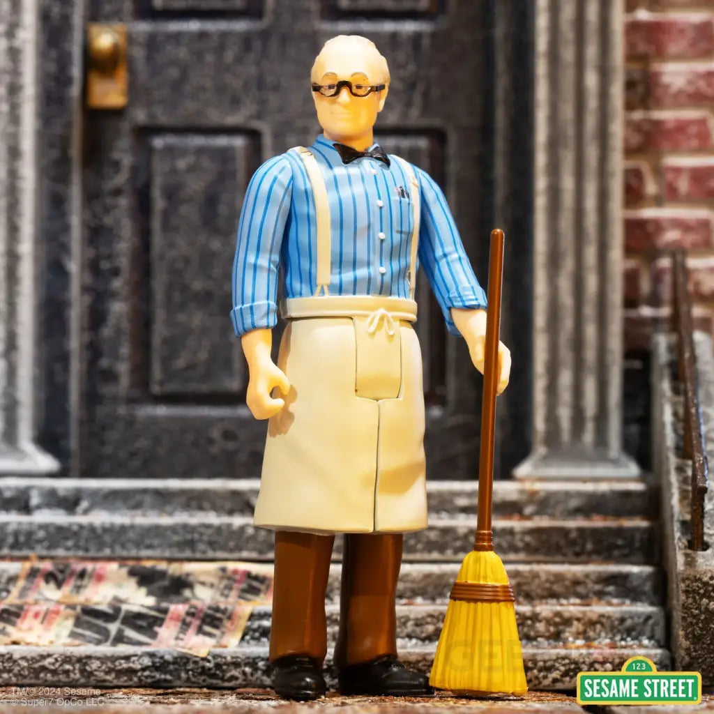 Comprar figura, Mr Hooper, Sesame Street, Barrio Sésamo, articulada, 10 cms Comprar figura, Mr Hooper, Sesame Street, Barrio Sésamo, articulada, 10 cms