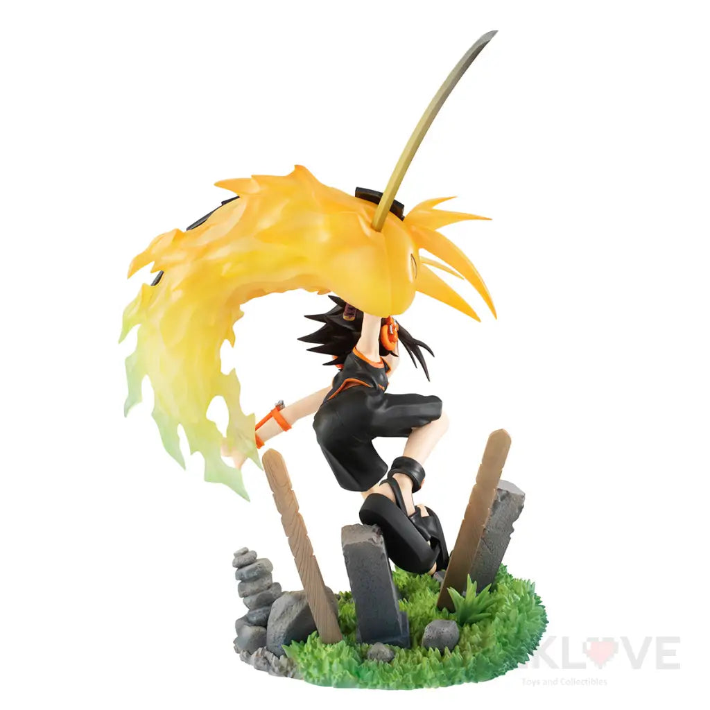 Shaman King Lucrea Yoh Asakura Figure - GeekLoveph