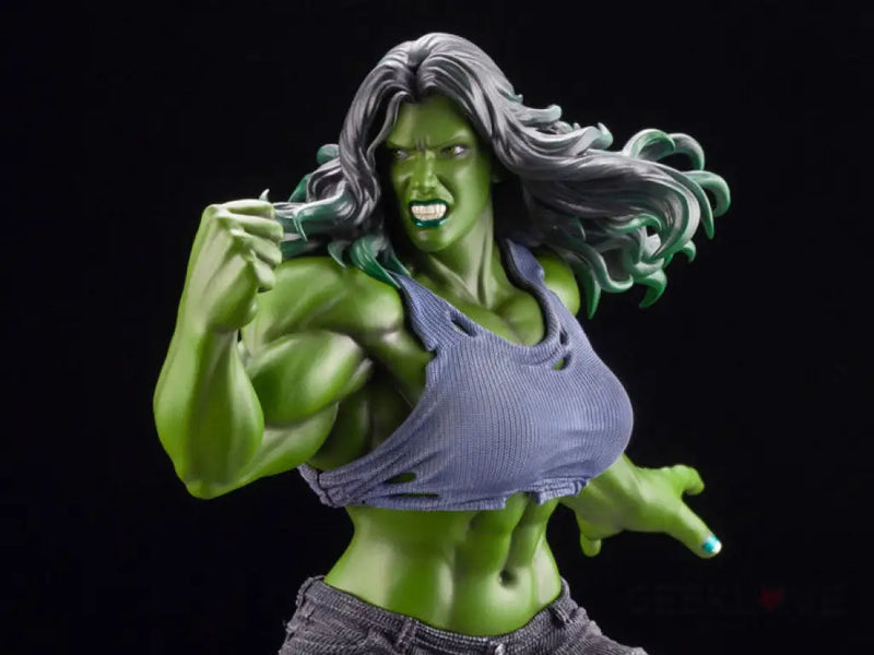 She-Hulk Artfx Premier Statue