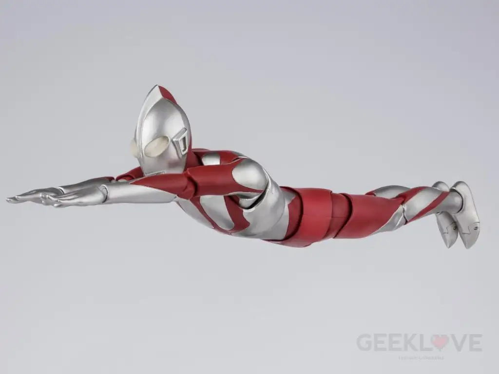 Shin Ultraman S.H.Figuarts Ultraman - GeekLoveph