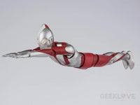 Shin Ultraman S.H.Figuarts Ultraman - GeekLoveph