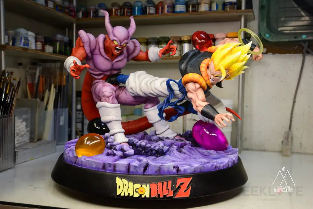 Shogun Studios: Gogeta Vs. Janemba 1/6 Scale Diorama - GeekLoveph