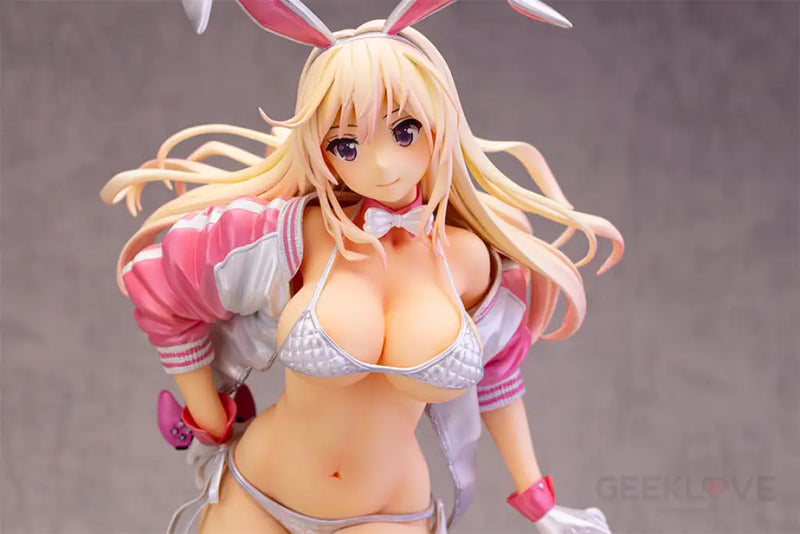 SKYTUBE: Yuu Usada Pink Ver. illustration by Saitom