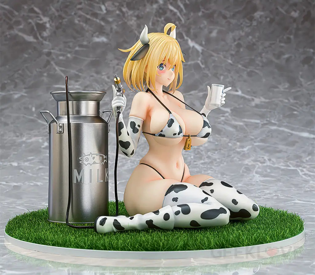 Sophia F. Shirring: Cow Bikini Ver.