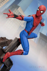 SPIDER-MAN HOMECOMING MOVIE SPIDER-MAN ARTFX STATUE - GeekLoveph