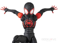 Spider-Man: Into the Spider-Verse MAFEX No.107 Spider-Man (Miles Morales) - GeekLoveph