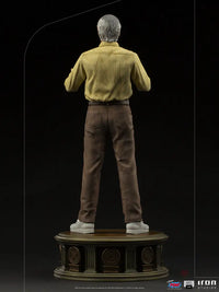 Stan Lee Legacy Replica 1/4 Scale Statue - GeekLoveph