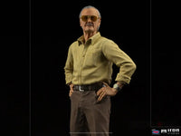 Stan Lee Legacy Replica 1/4 Scale Statue - GeekLoveph