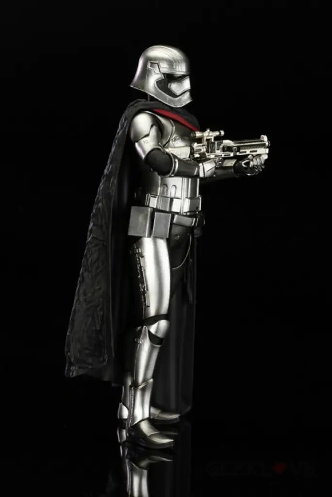 Star Wars ARTFX+ Captain Phasma The Force Awakens Ver. - GeekLoveph
