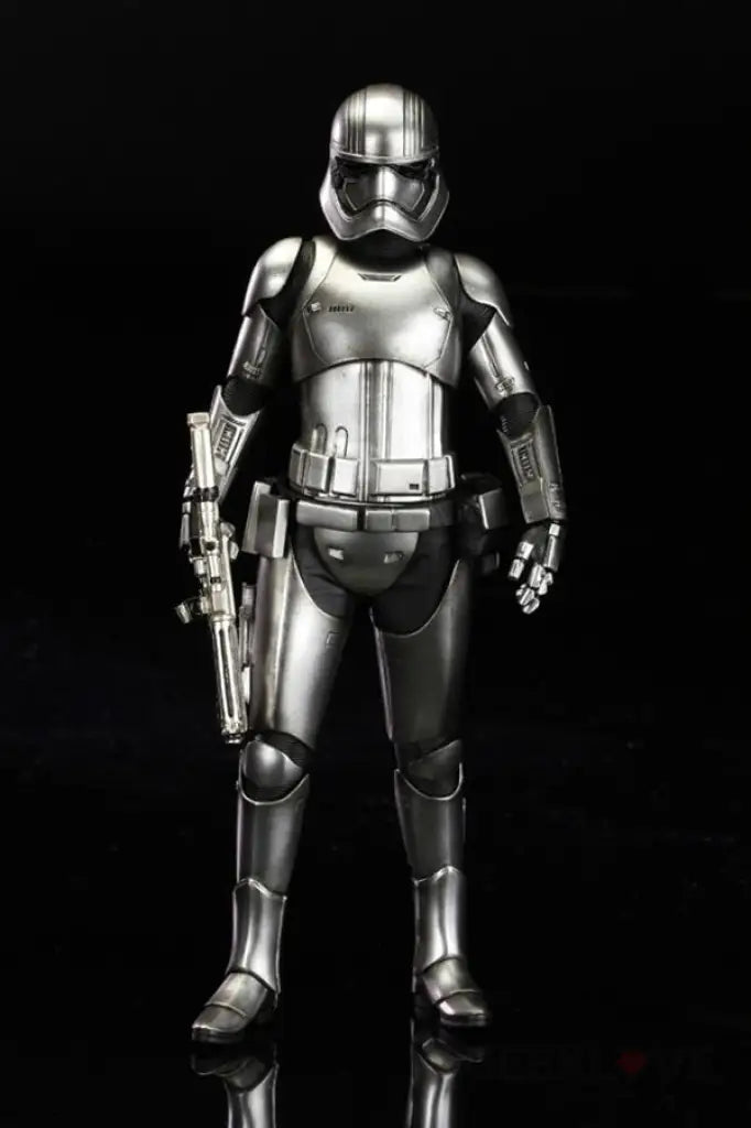 Star Wars ARTFX+ Captain Phasma The Force Awakens Ver. - GeekLoveph