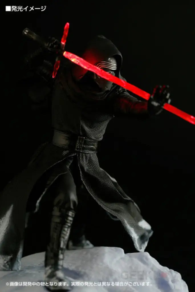 Star Wars: Episode 7 - Kylo Ren ARTFX Statue - GeekLoveph