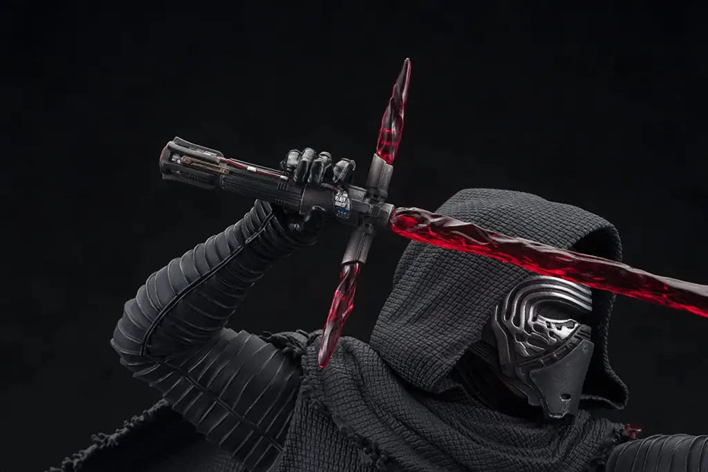 Star Wars: Episode 7 - Kylo Ren ARTFX Statue - GeekLoveph