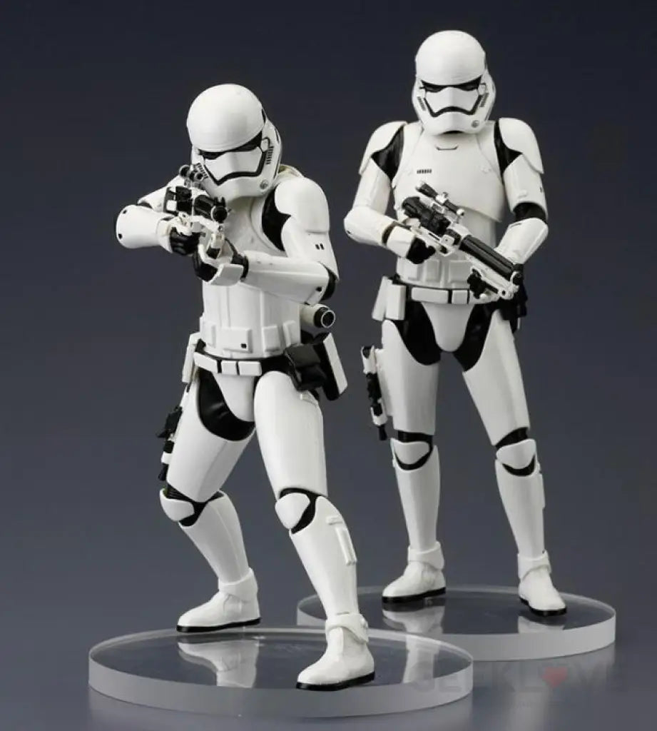 Star Wars First Order Stormtrooper Two Pack - GeekLoveph