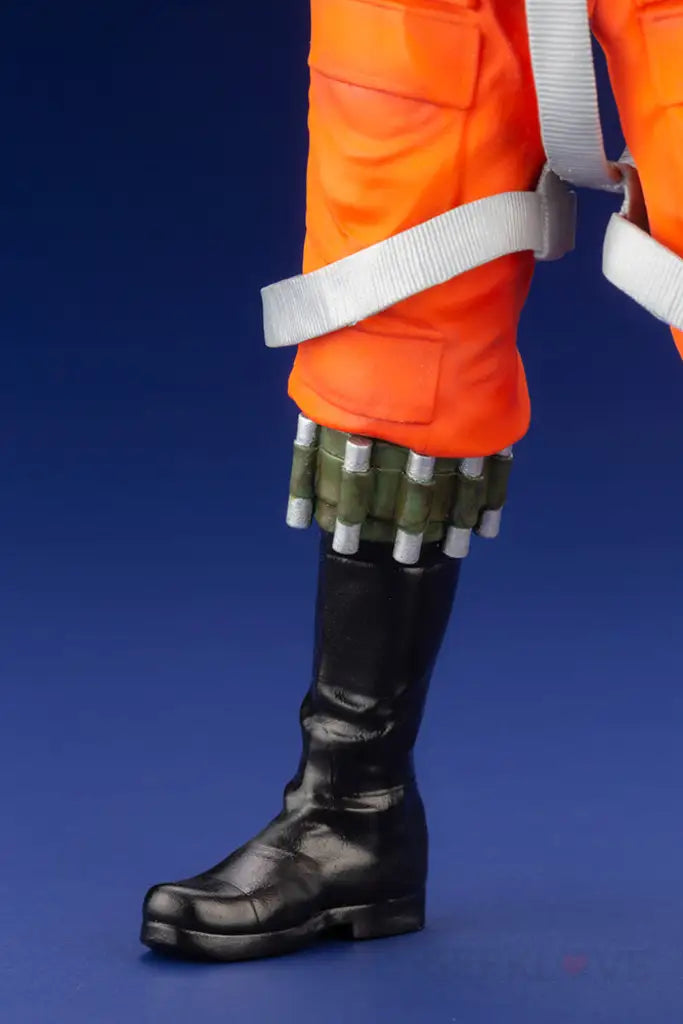 Star Wars Luke Skywalker X-Wing Pilot ARTFX+ - GeekLoveph