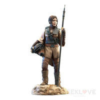 Star Wars Premier Collection Rotj Leia In Boushh Disguise Statue Preorder